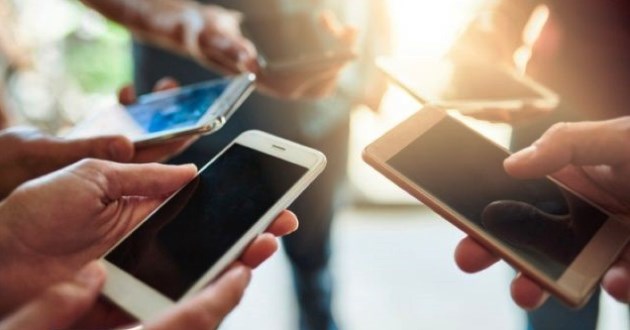 Rekomendasi Ponsel 1 Jutaan Cocok untuk Pelajar